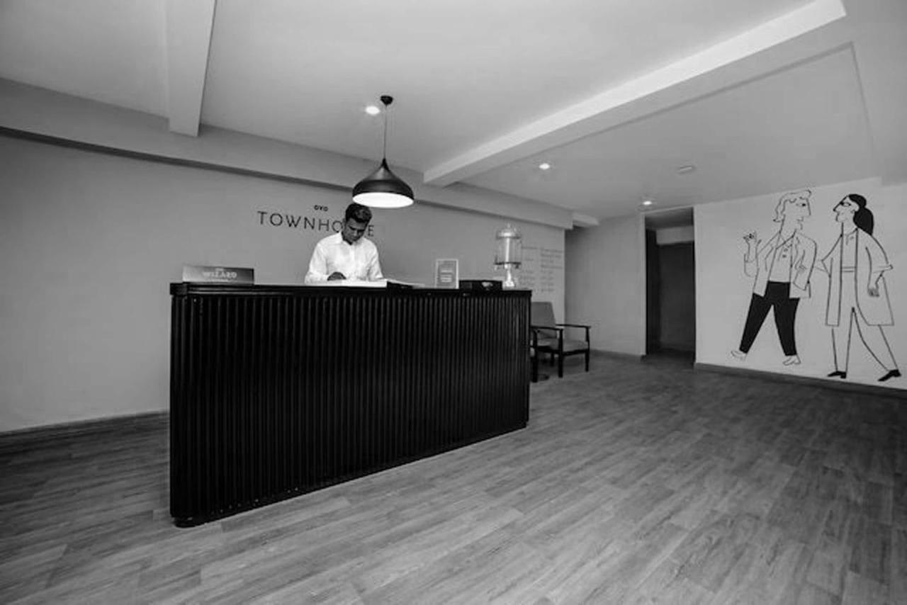 Hotel Townhouse Sohna Road 2 Gurgaon Exterior foto